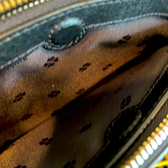 Kate Spade Dome Black Shoulder Bag EUC - Picture 8 of 9